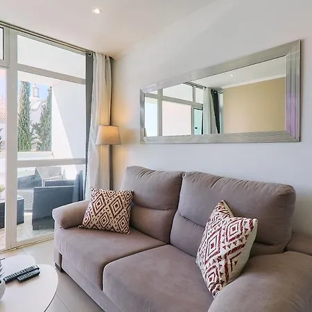 Apartman Bay View Sofia Mit Meerblick Und Pool